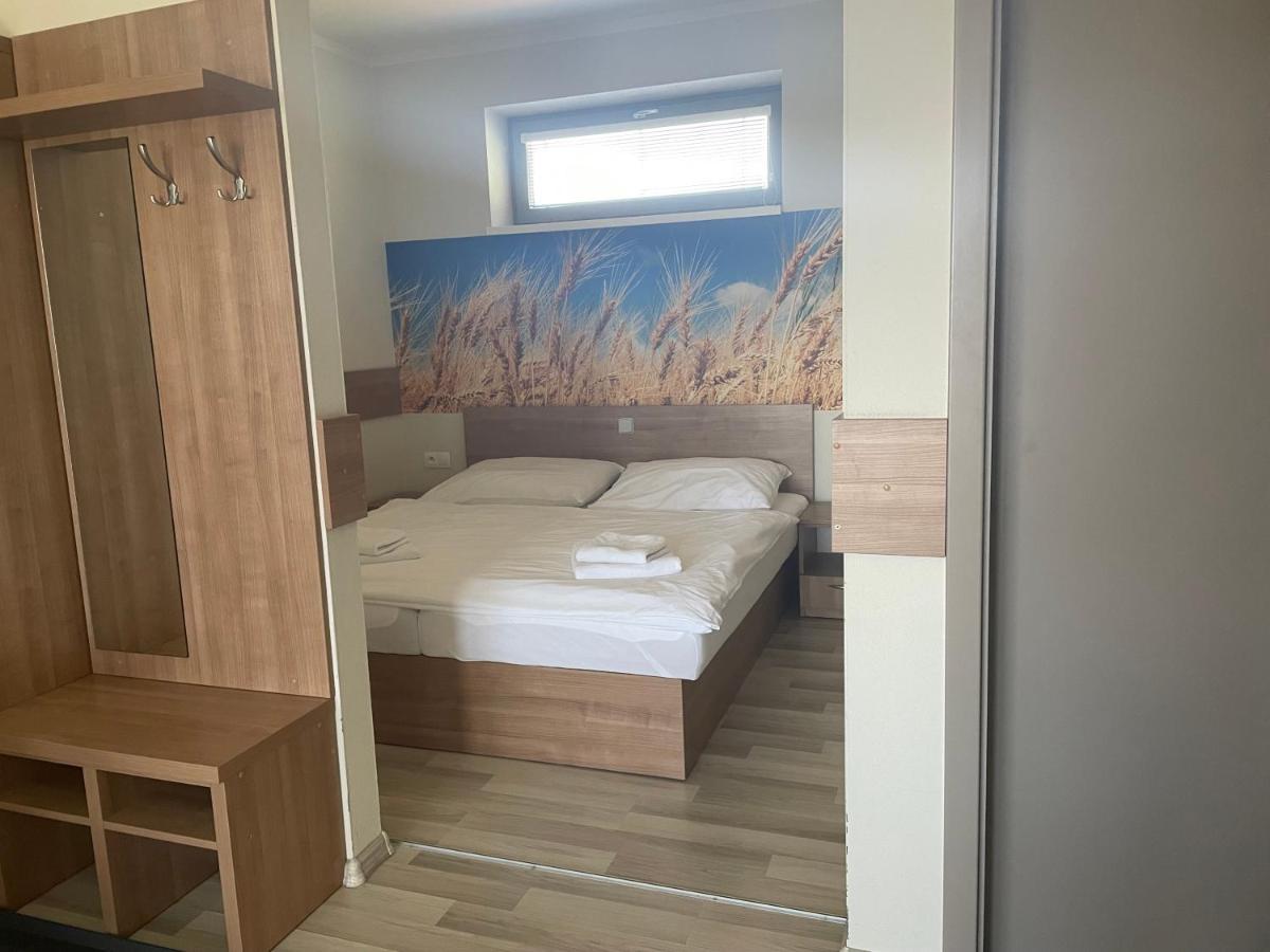 Apartmany Vera Besenova Exterior photo